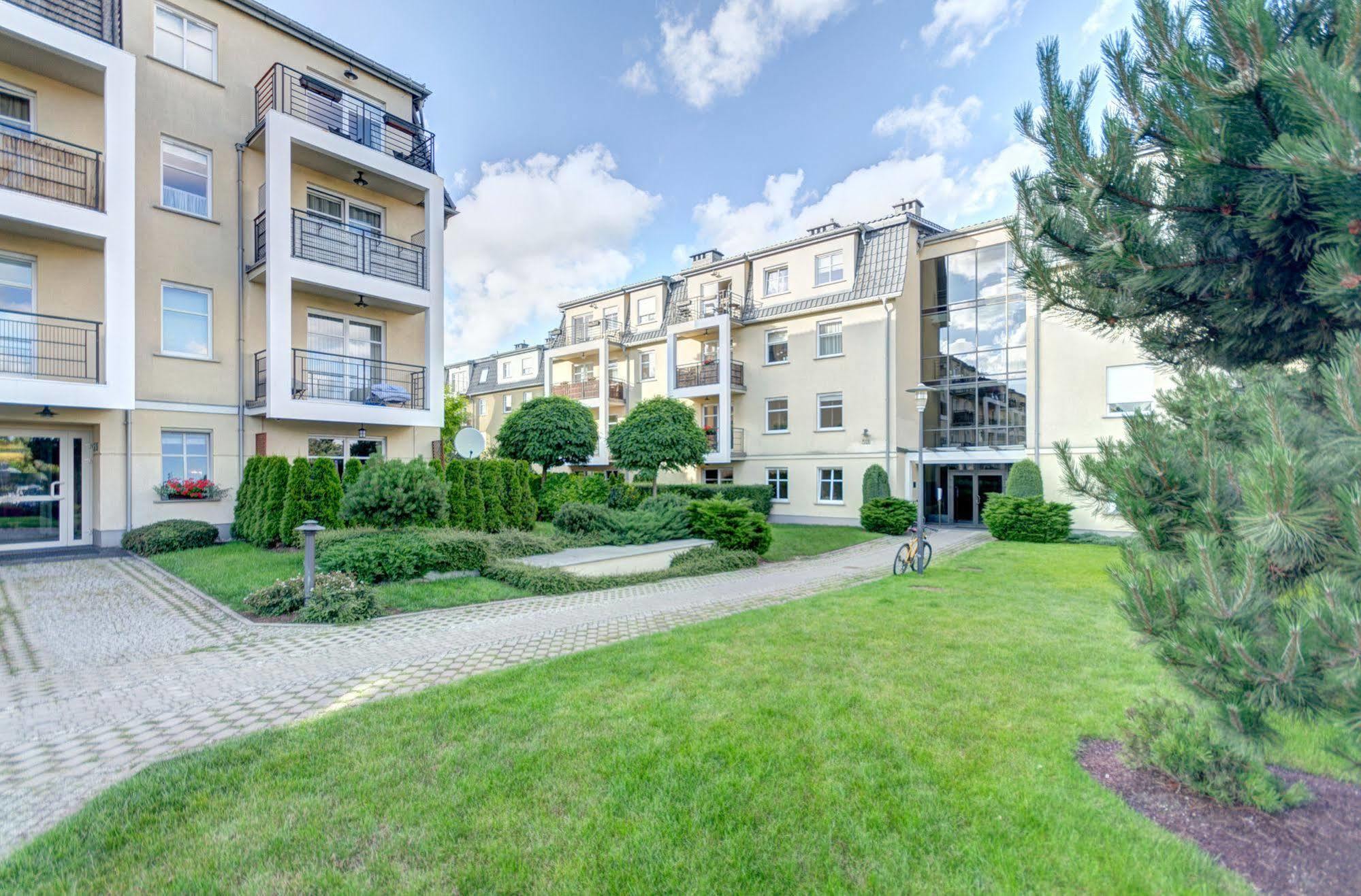 Dom & House - Apartments Parkur Sopot Esterno foto