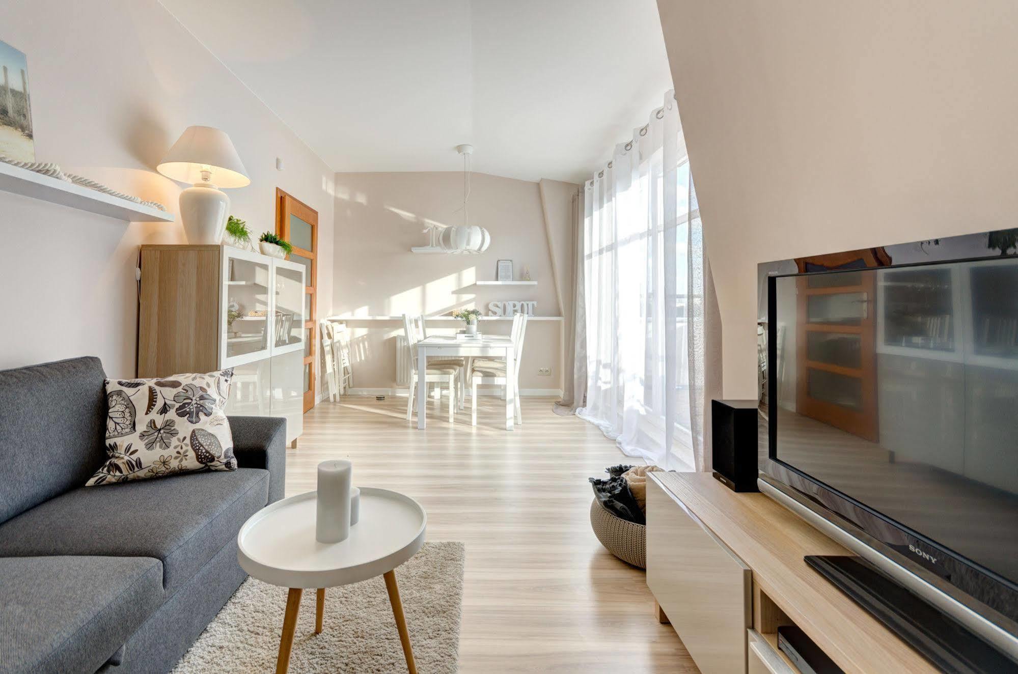 Dom & House - Apartments Parkur Sopot Esterno foto